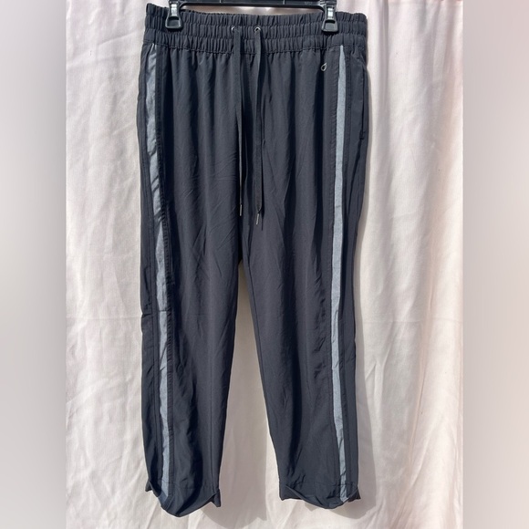 GAP Black Joggers with gray Accents - Picture 1 of 7
